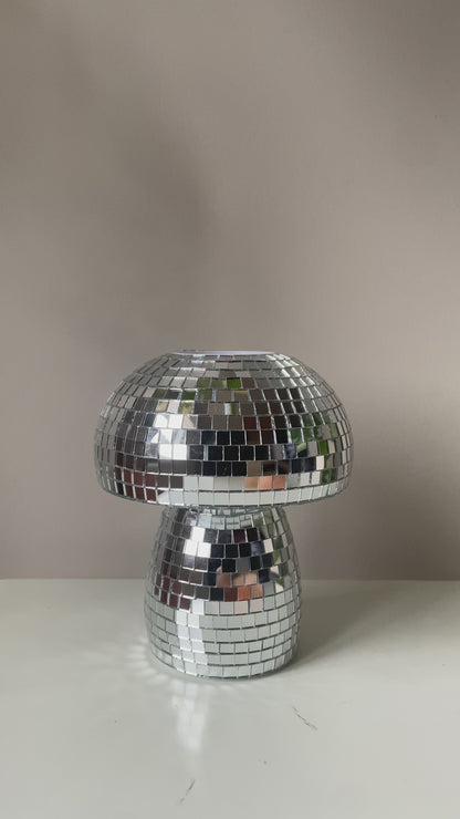 Vase champignon disco fabriqué en Alsace